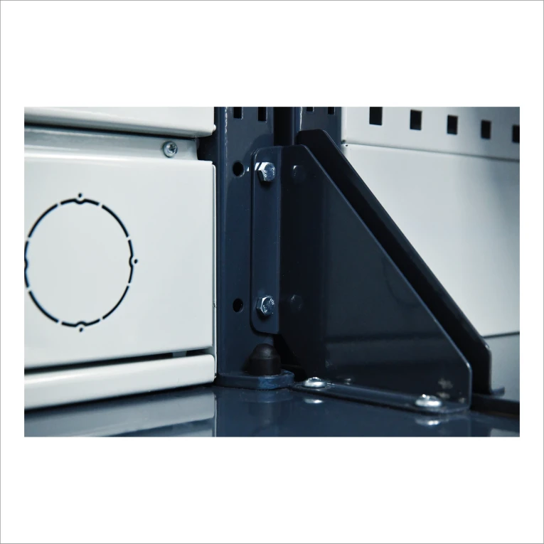 Верстак FBK 205.36.4 купить в Краснодаре Верстак FBK 205.36.4 купить в Краснодаре