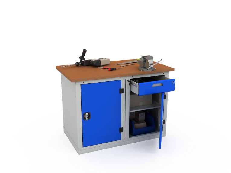 Верстак двухтумбовый WOKER PRO 2102.1200 купить в Краснодаре Верстак двухтумбовый WOKER PRO 2102.1200 купить в Краснодаре