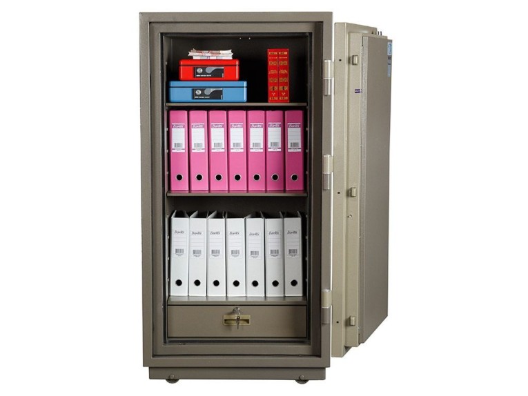 Огнестойкий сейф Valberg FRS-140.T-EL купить в Краснодаре