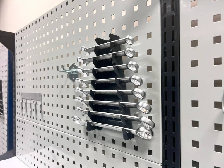 Верстак CTR 2232.S4L4M4.4 купить в Краснодаре