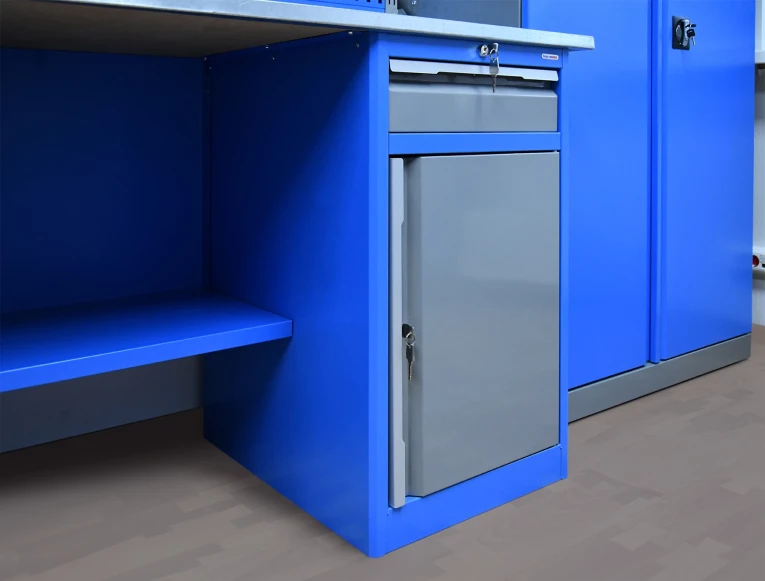 Верстак PRF 161.18.3-1 купить в Краснодаре Верстак PRF 161.18.3-1 купить в Краснодаре