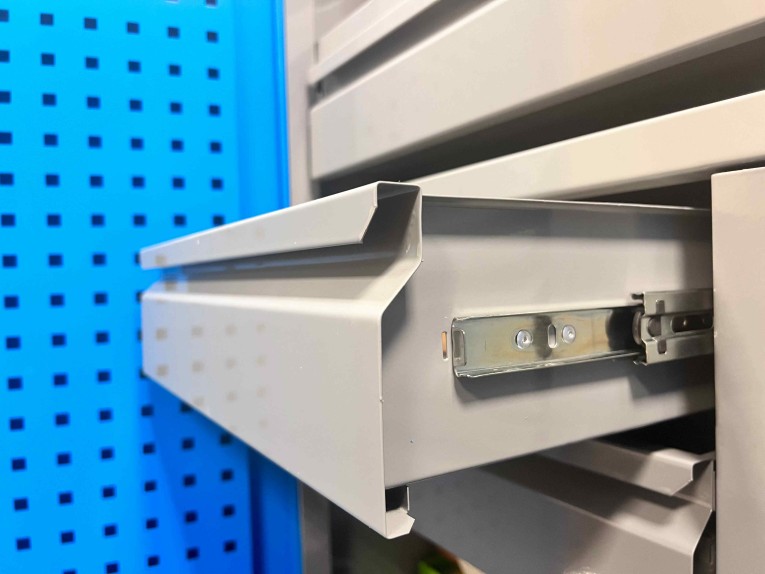 Шкаф инструментальный TNC 180.S3 купить в Краснодаре