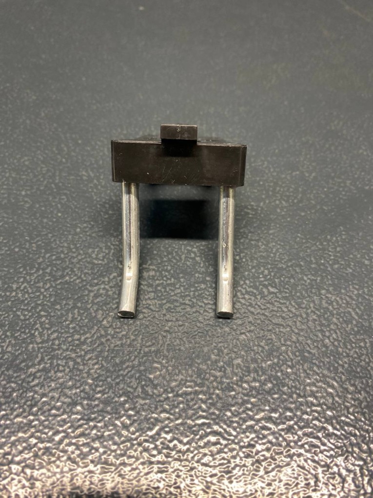 Крючок двойной 38 мм купить в Краснодаре Крючок двойной 38 мм купить в Краснодаре