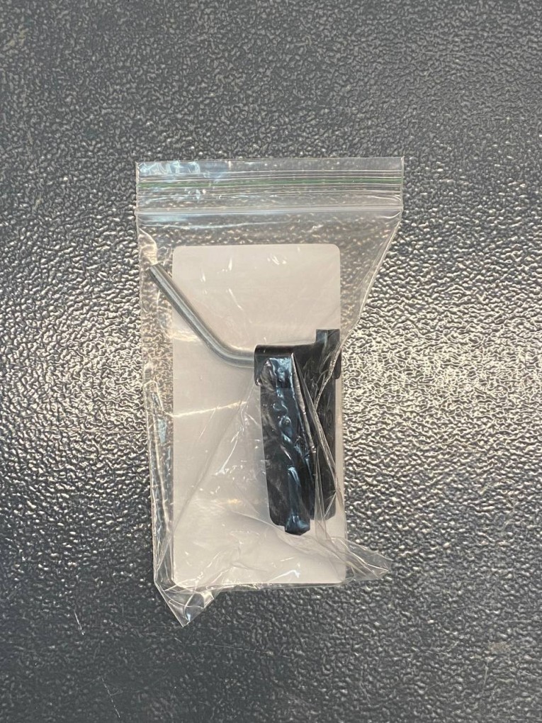 Крючок наклонный 50 мм купить в Краснодаре Крючок наклонный 50 мм купить в Краснодаре