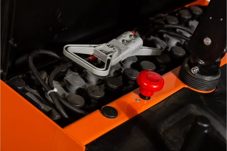 Штабелер электрический самоходный 1,5 т - 3,6 м Вилы: 1150 , АКБ Свинцово - кислотная, CL1536W SIBLINE купить в Краснодаре Штабелер электрический самоходный 1,5 т - 3,6 м Вилы: 1150 , АКБ Свинцово - кислотная, CL1536W SIBLINE купить в Краснодаре