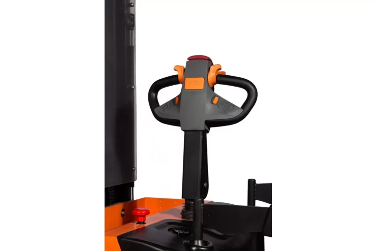 Штабелер электрический самоходный 1,6 т - 4,6 м Вилы: 1150 , АКБ Свинцово - кислотная, CL1646GP SIBLINE купить в Краснодаре